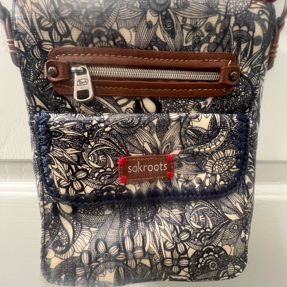 Sakroots Stylish Brown and Black Women's Bag